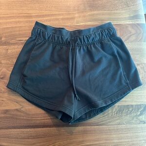 Lululemon Inner Glow High Rise Shorts 3” Black Size 6